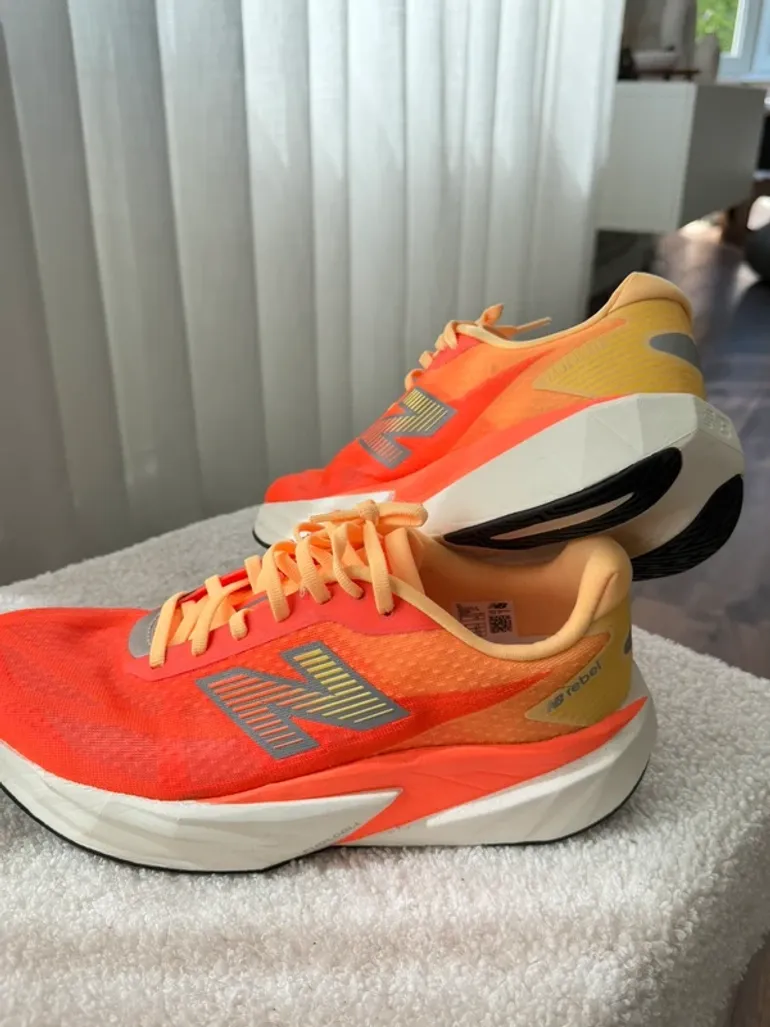 Gebrauchtes New Balance FuelCell bike — Bild 3 von 5