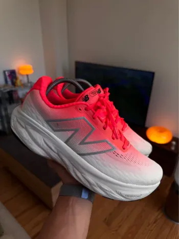 Tweedehands New Balance 1080 bike