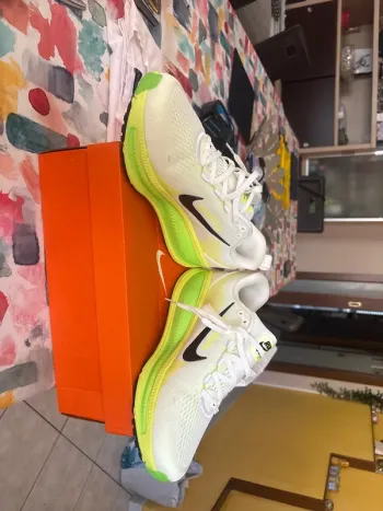 Gebrauchtes Nike Vomero 18 bike