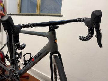 Used Sram Force D2 Brake Levers 2025 bike — image 1 of 7