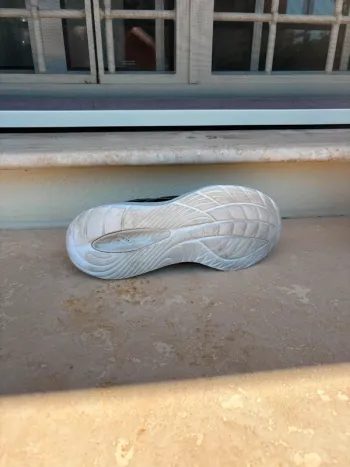 Używany Asics Gel Cumulus 27 bike — zdjęcie 6 z 8