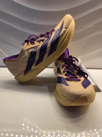 Gebrauchtes Adidas Adizero Takumi Sen 11 bike