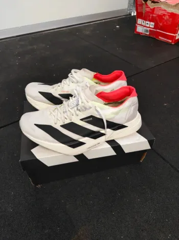 Used Adidas Adios Pro 4 bike — image 3 of 7