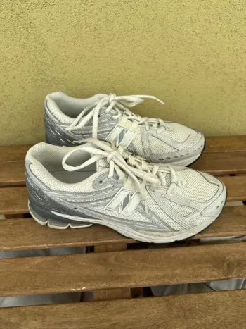 Gebrauchtes New Balance 1906 bike