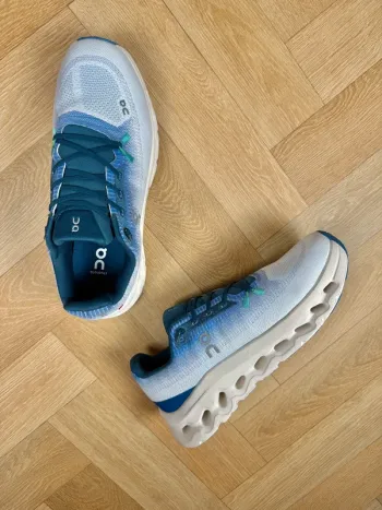 On Running Cloudtilt bike usato — immagine 10 di 13