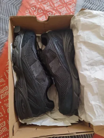 Gebrauchtes New Balance chaussures noires bike — Bild 2 von 10