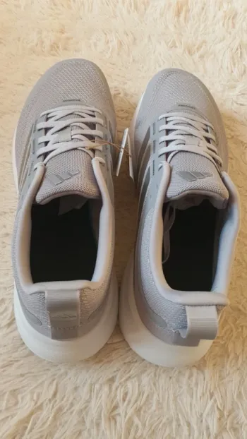 Używany Adidas Baskets blanches bike — zdjęcie 5 z 5