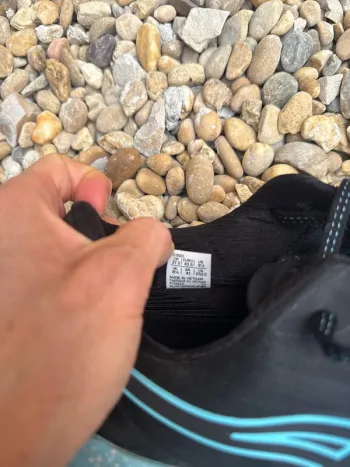 Używany Asics Novablast bike — zdjęcie 4 z 4