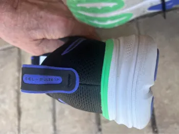 Gebrauchtes Asics FFBLAST bike — Bild 7 von 7