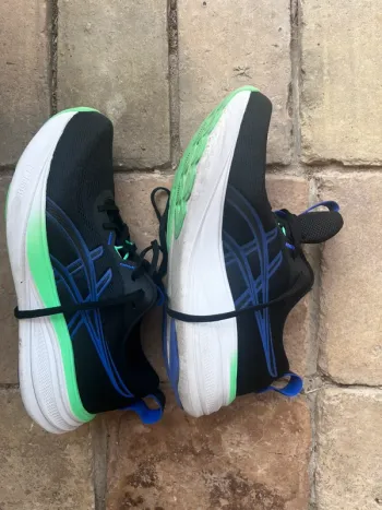 Gebrauchtes Asics FFBLAST bike — Bild 2 von 7