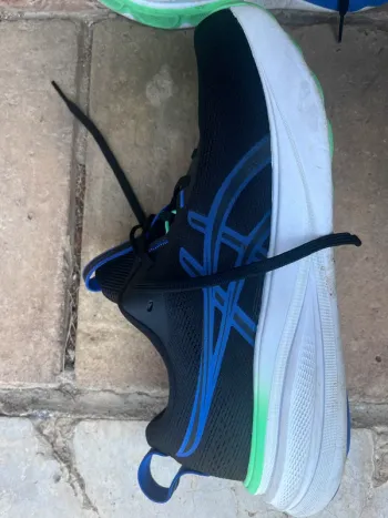 Gebrauchtes Asics FFBLAST bike — Bild 6 von 7