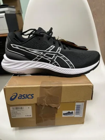 Używany Asics Gel-Excite 9 bike