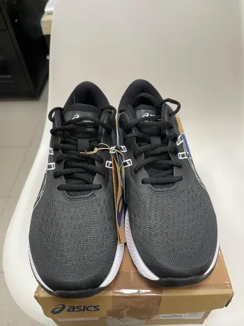 Używany Asics Gel-Excite 9 bike — zdjęcie 2 z 6