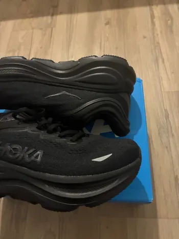 Hoka Bondi 9 bike d'occasion — image 3 sur 5