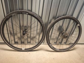 Used Dt Swiss ER1400 bike