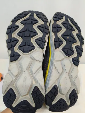 Gebrauchtes Hoka Scarpe uomo n 44 bike — Bild 8 von 10