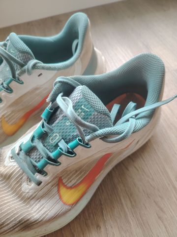 Nike Winflow 2024 bike d'occasion — image 2 sur 3