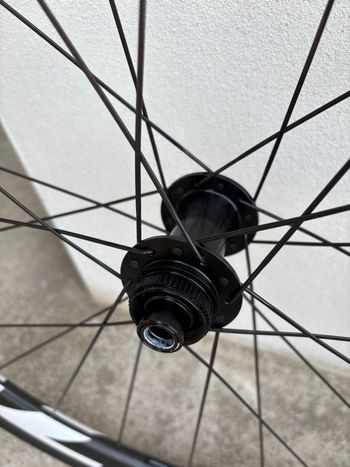 Zipp 303s + GP5000 bike usato — immagine 5 di 7