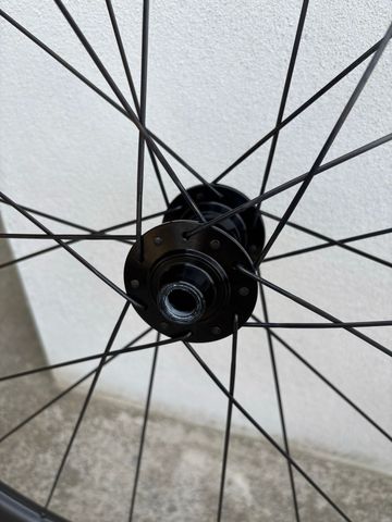 Used Zipp 303s + GP5000 bike — image 6 of 7
