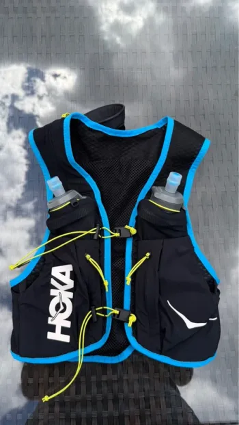 Gebrauchtes Hoka Trail Run 10L bike