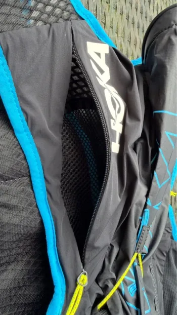 Gebrauchtes Hoka Trail Run 10L bike — Bild 5 von 5