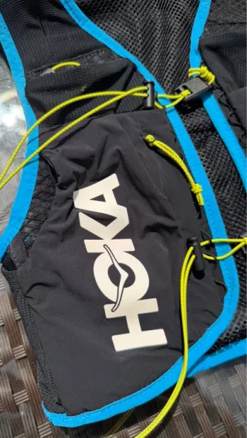 Gebrauchtes Hoka Trail Run 10L bike — Bild 2 von 5