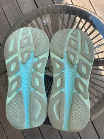 Hoka Rincon 4 bike d'occasion — image 7 sur 8