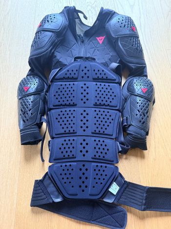 Tweedehands Dainese Armoform Manis Protektorenjacke bike — afbeelding 2 van 5