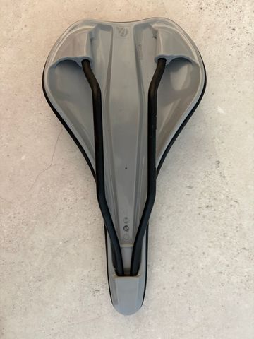 Gebrauchtes Dartmoor Leaf PRO Saddle 2024 bike — Bild 3 von 5