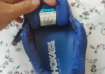 Used Hoka Running Shoes bike — image 4 of 5