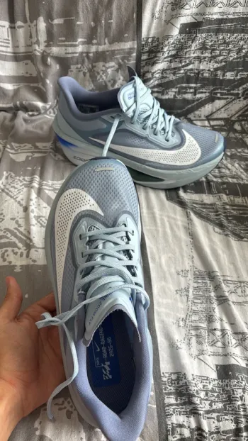 Used Nike Zoom Fly 6 bike — image 3 of 4