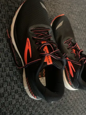 Używany Brooks Laufschuhe bike — zdjęcie 4 z 7