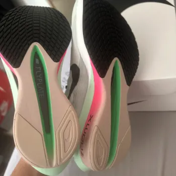 Gebrauchtes Lauf ZoomX Vaporfly Next% 4 bike — Bild 8 von 8