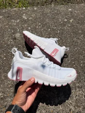 Used Nike Free Metcon 6 bike