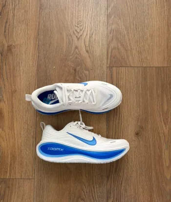 Used Nike Vomero Plus bike — image 3 of 6