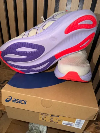 Gebrauchtes Asics Gel Nimbus 27 Tokyo bike — Bild 4 von 8