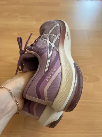 Käytetty Asics Laufschuhe bike — kuva 2 / 6