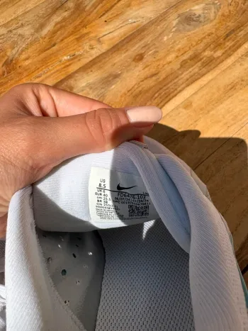 Używany Nike Running Shoes bike — zdjęcie 4 z 6