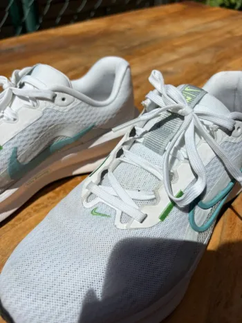 Używany Nike Running Shoes bike — zdjęcie 2 z 6