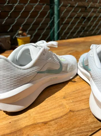 Używany Nike Running Shoes bike — zdjęcie 6 z 6