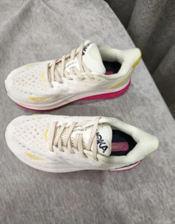 Brugt Hoka Chaussure Cream taille 42 bike — billede 2 af 4