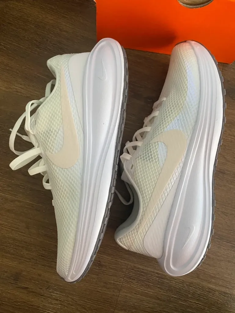 Used Nike Revolution bike — image 9 of 15