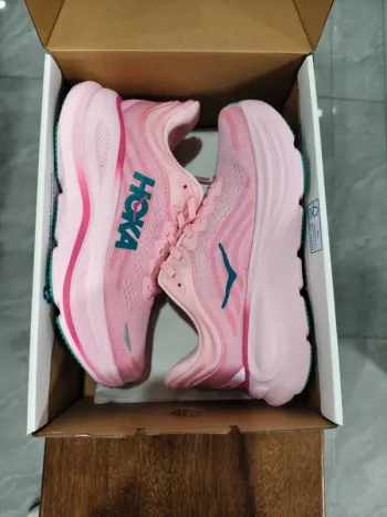 Hoka Bondi 9 bike d'occasion