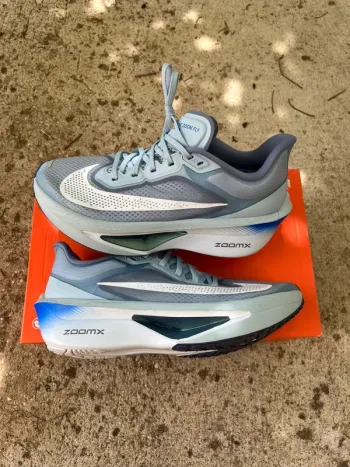 Used Nike Zoom Fly 6 bike
