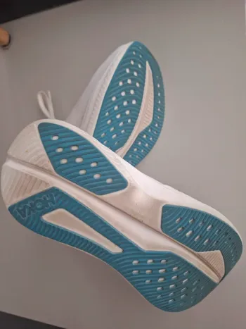 Hoka Mach 6 bike de segunda mano — imagen 4 de 7