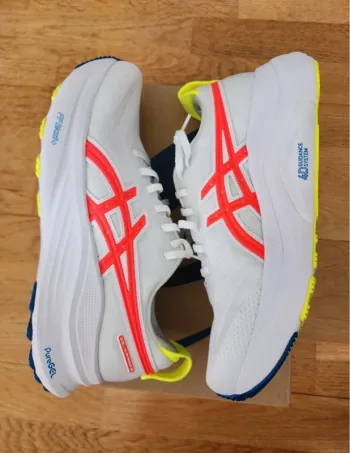 Używany Asics Gel Kayano 32 bike — zdjęcie 4 z 7