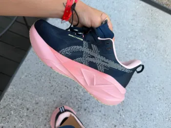 Asics Shoes bike usato — immagine 2 di 5