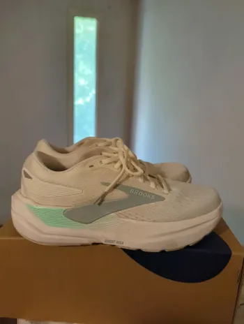 Brooks Ghost Max bike usato — immagine 3 di 5