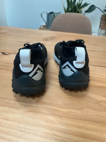 Nike Wildhorse 7 bike usato — immagine 5 di 7
