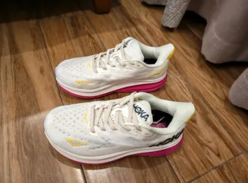 Käytetty Hoka Cream Shoes Size 40 bike — kuva 4 / 4